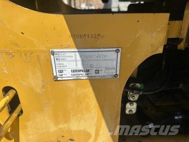  Cater IT14 Kolové nakladače