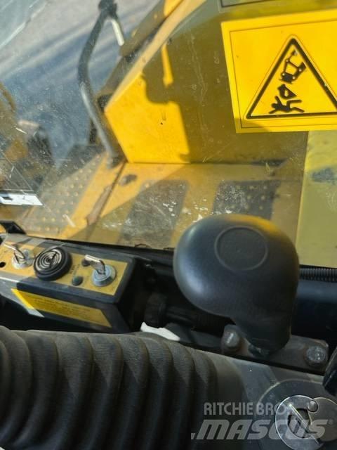Komatsu PC 118 MR-8 Pásová rýpadla