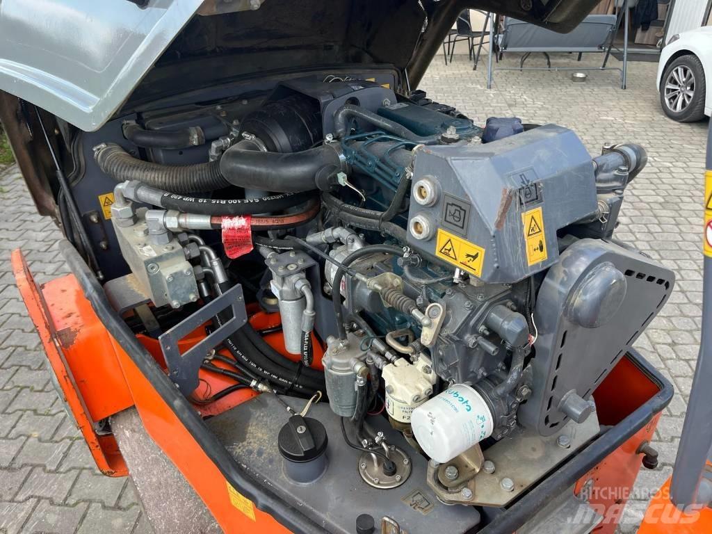Hamm HD13VV Tandemové válce
