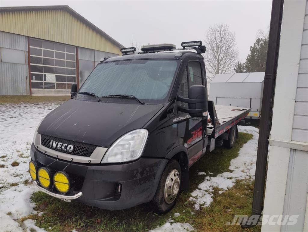 Iveco 35C13 4x2 Vyprošťovací vozidla