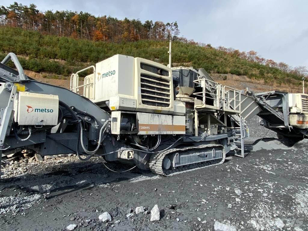 Metso LT 200 HP S Mobilní drtiče