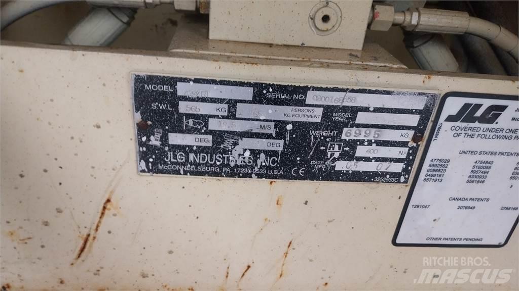 JLG 4394RT Nůžková zvedací plošina