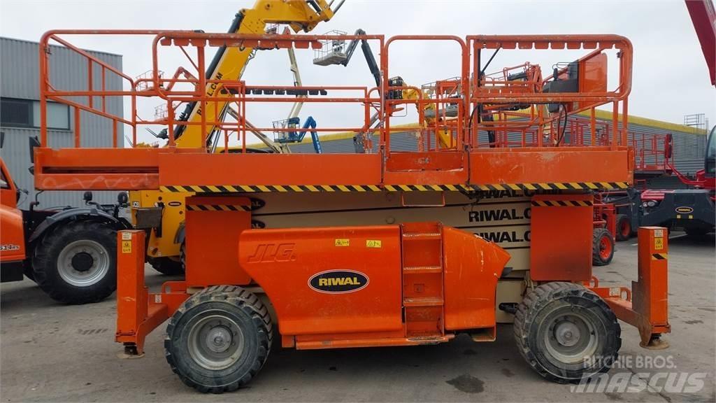 JLG 4394RT Nůžková zvedací plošina