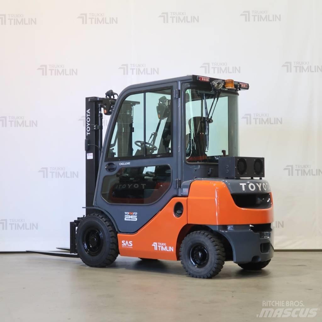 Toyota 52-8FDF25 Dieselové vozíky