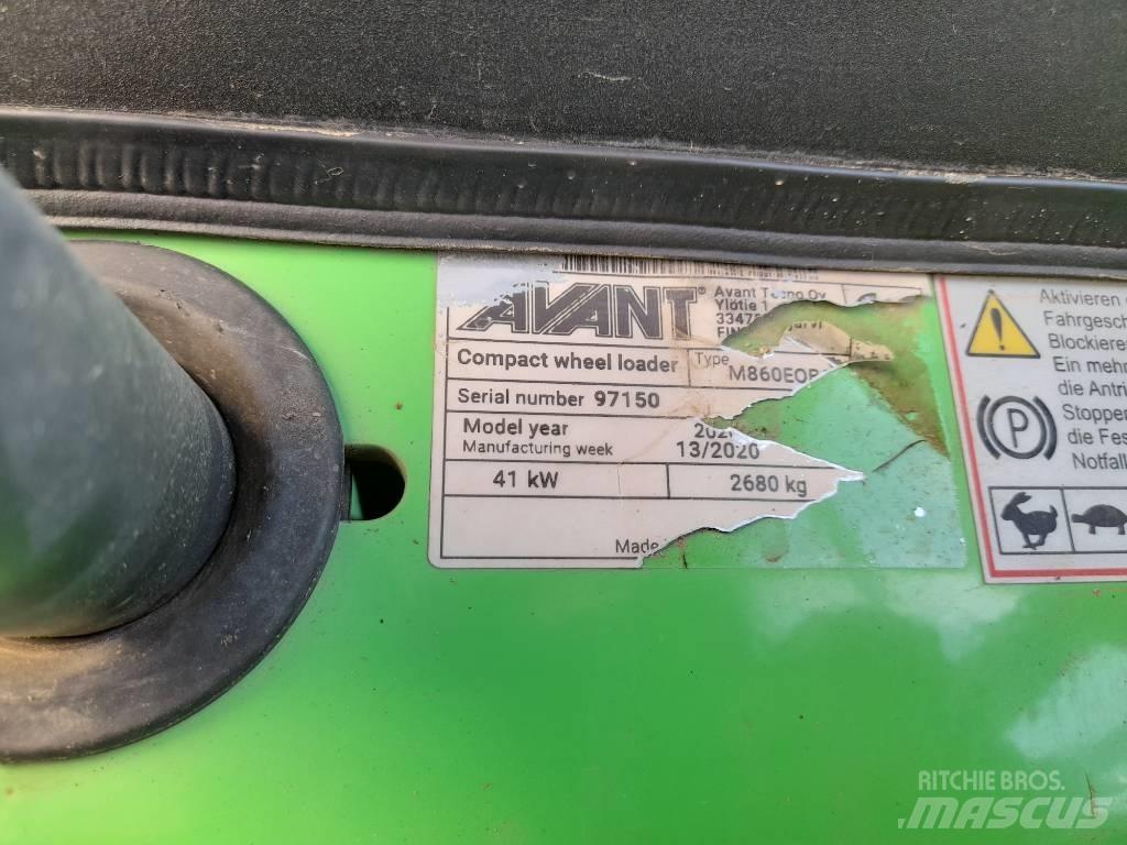 Avant 860i ROPS Manipulace s materiálem – ostatní