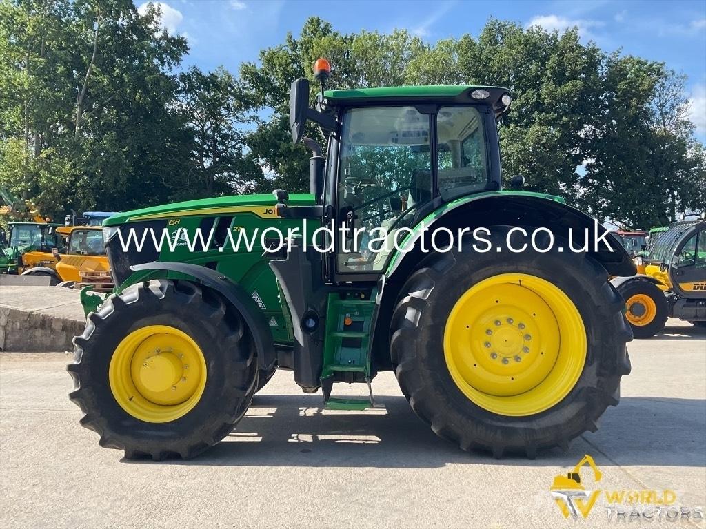 John Deere 6215 R Traktory