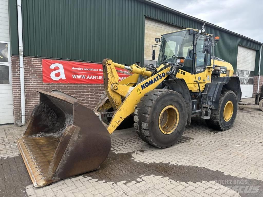 Komatsu WA270 8 Kolové nakladače