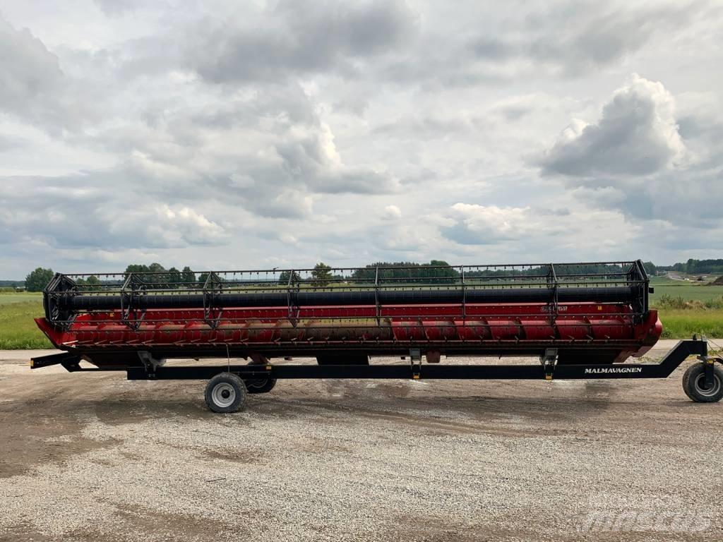 Case IH 3050 Kombajnové hlavice
