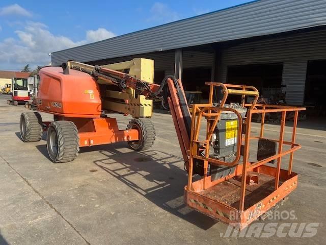 JLG 450 AJ Teleskopické plošiny