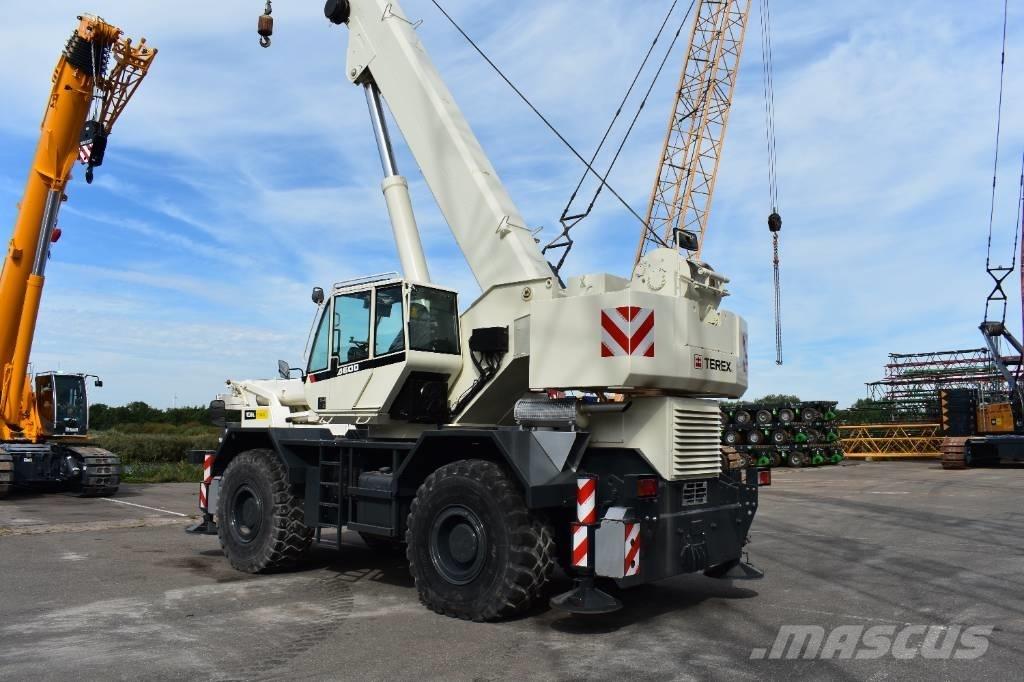 Terex A 600 Jeřáby pro těžký terén