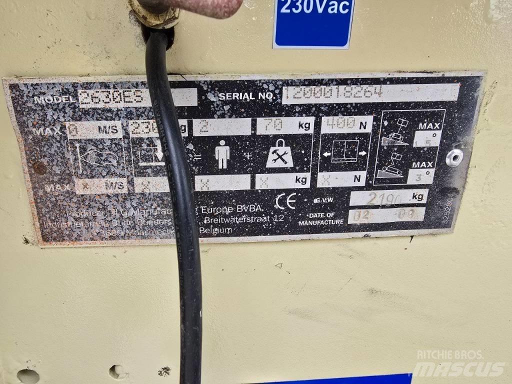 JLG 2630 ES Nůžková zvedací plošina