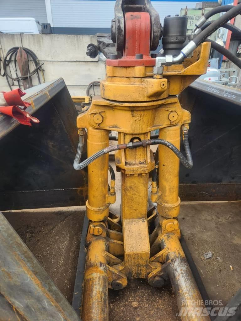 Liebherr 2.4 m3 Lopaty