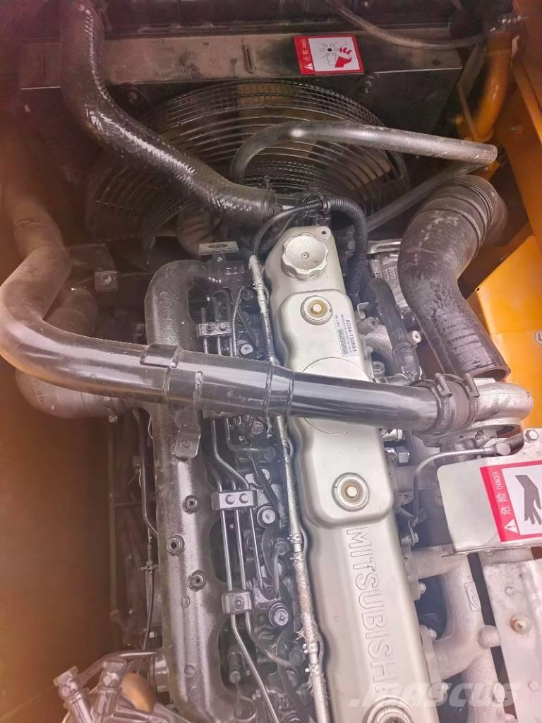 Sany SY 215 C Pásová rýpadla