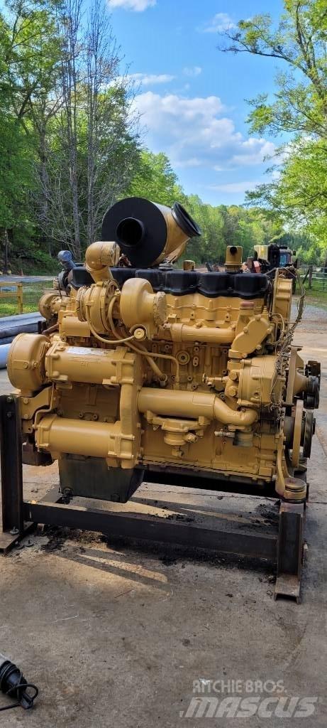 CAT 740 B Kloubové dempry