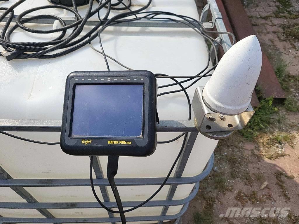  Greenpon Pony 3000 Tažené postřikovače