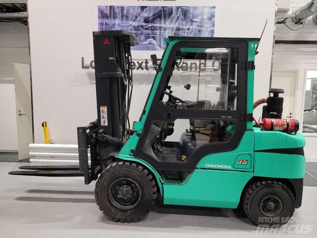 Mitsubishi FD35NTD Dieselové vozíky