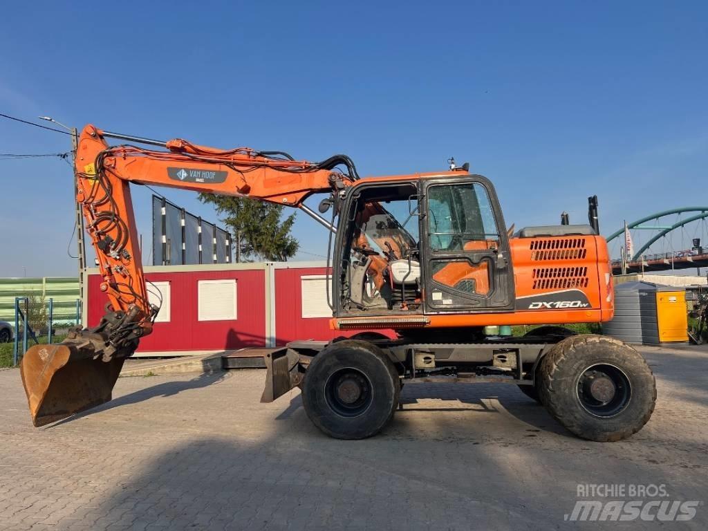 Doosan DX 160 W-3 Kolová rýpadla
