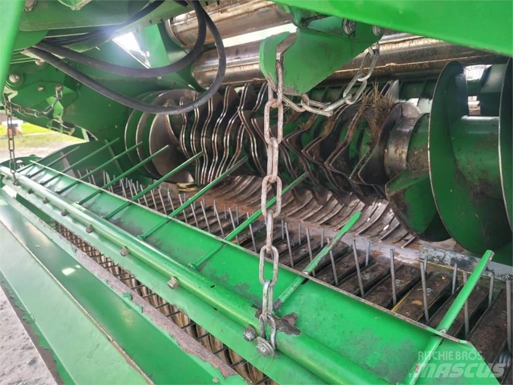 John Deere RBP 990 Lis na válcové balíky