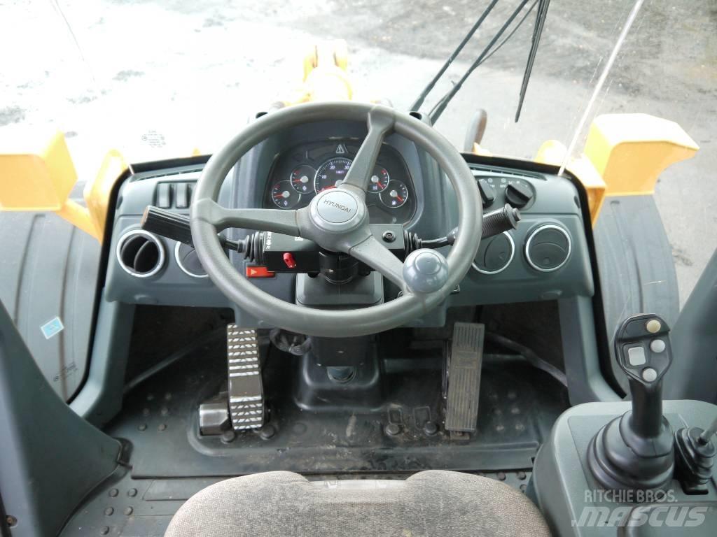 Hyundai HL 757-9A Kolové nakladače