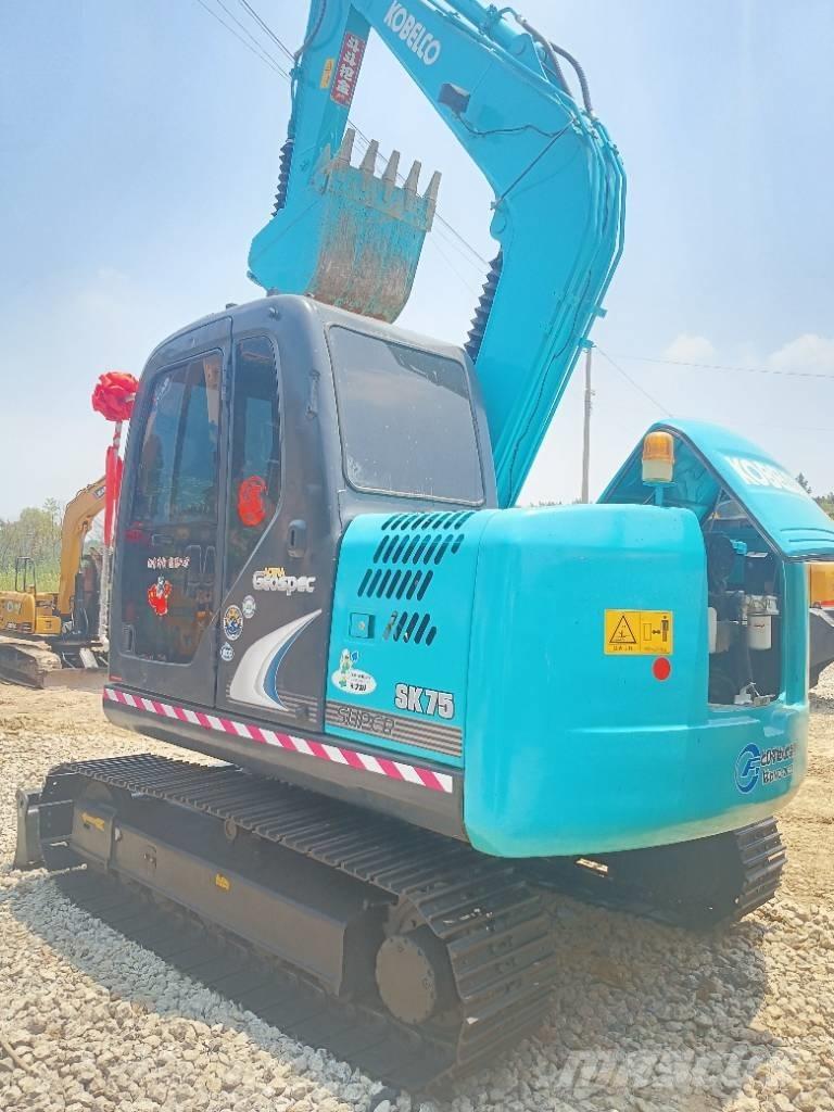 Kobelco sk75-8 Pásová rýpadla