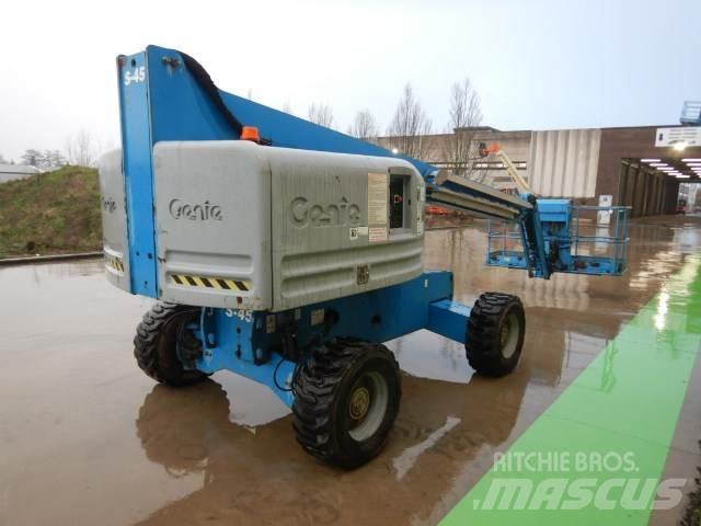 Genie S45 Teleskopické plošiny