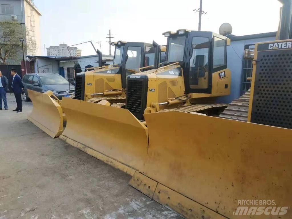 CAT D5M Pásové dozery