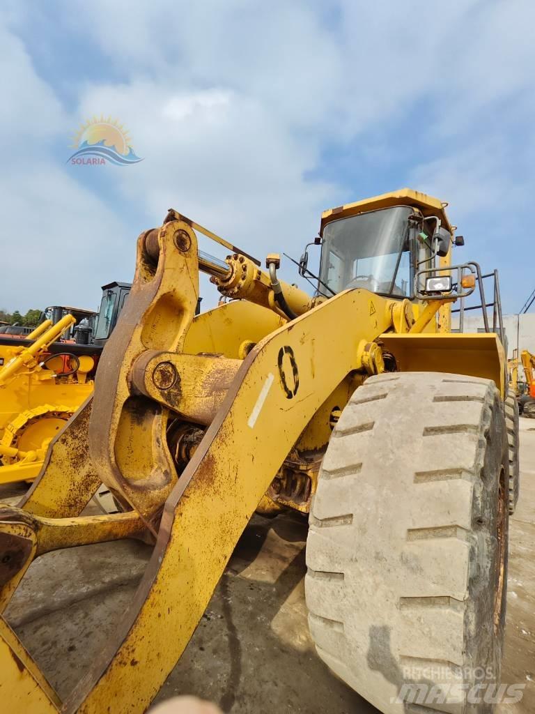Komatsu WA 500-3 Kolové nakladače