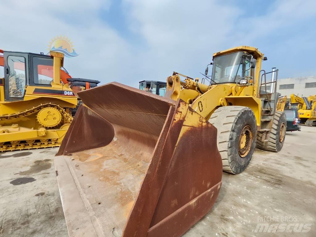 Komatsu WA 500-3 Kolové nakladače