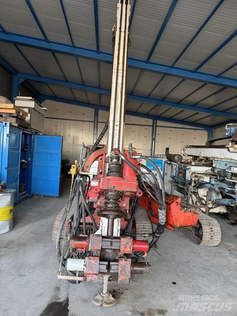 Soilmec SM305 Velké vrtací stroje