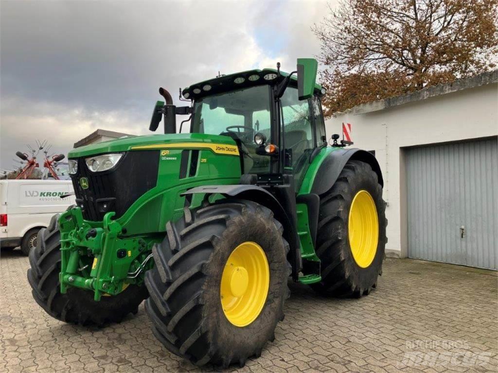 John Deere 6R 215 Traktory