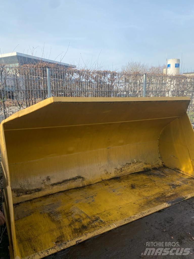 CAT 972 Lopaty