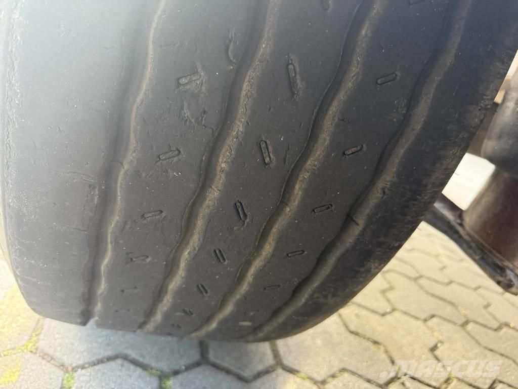 BEFA Sattel Anhänger Návěsy na přepravu kmenů