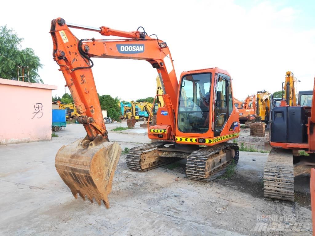 Doosan DH80GOLD Pásová rýpadla