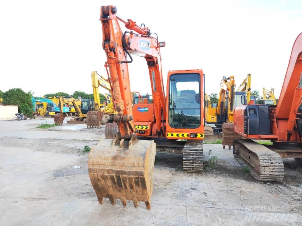 Doosan DH80GOLD Pásová rýpadla
