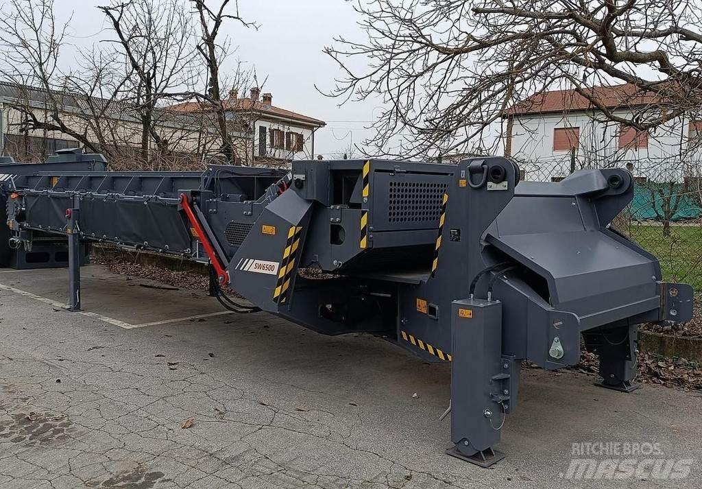 Dynapac SW6500 Krmítka, krmné žlaby