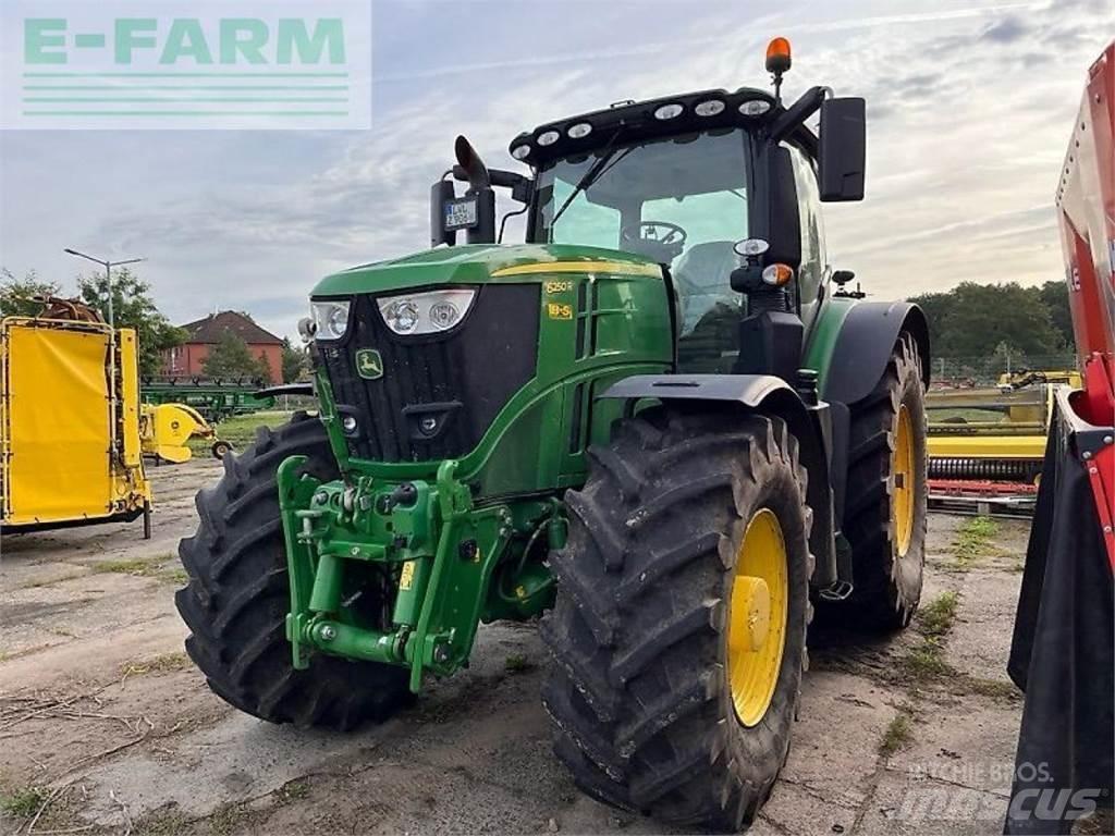 John Deere 6250r Traktory