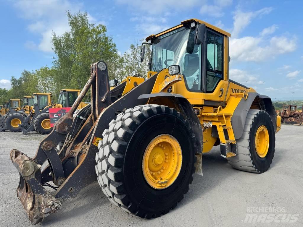 Volvo L 120 F Kolové nakladače