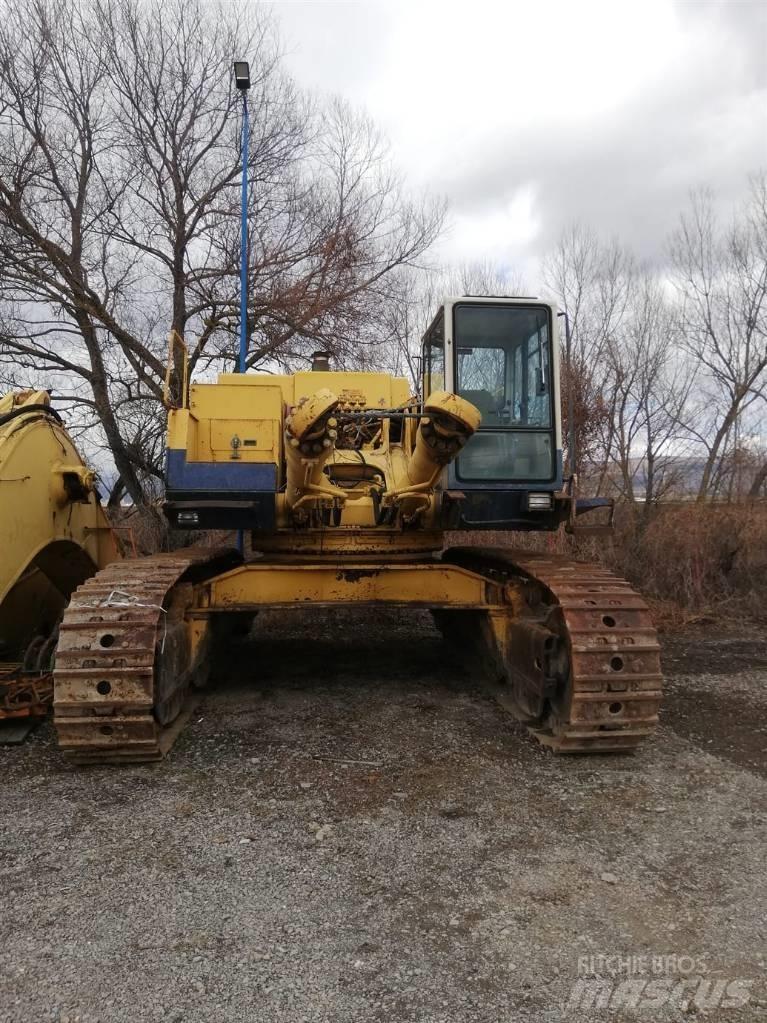 Komatsu PC 650 LC Pásová rýpadla