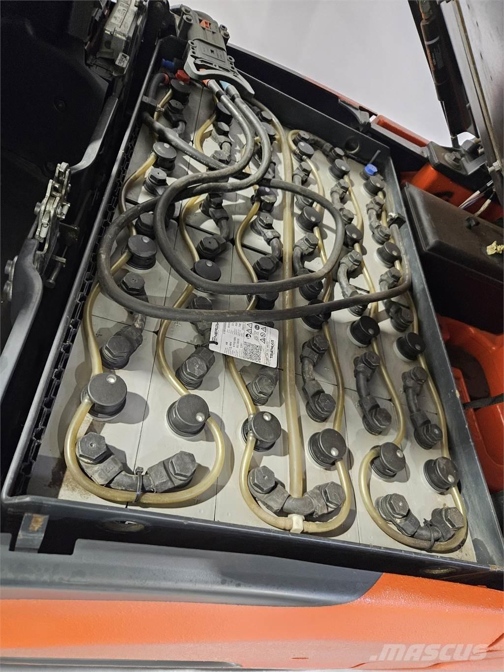 Linde E14 Akumulátorové vozíky