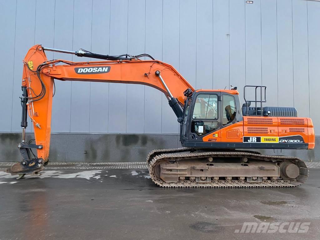 Doosan DX 300 LC-7 Pásová rýpadla