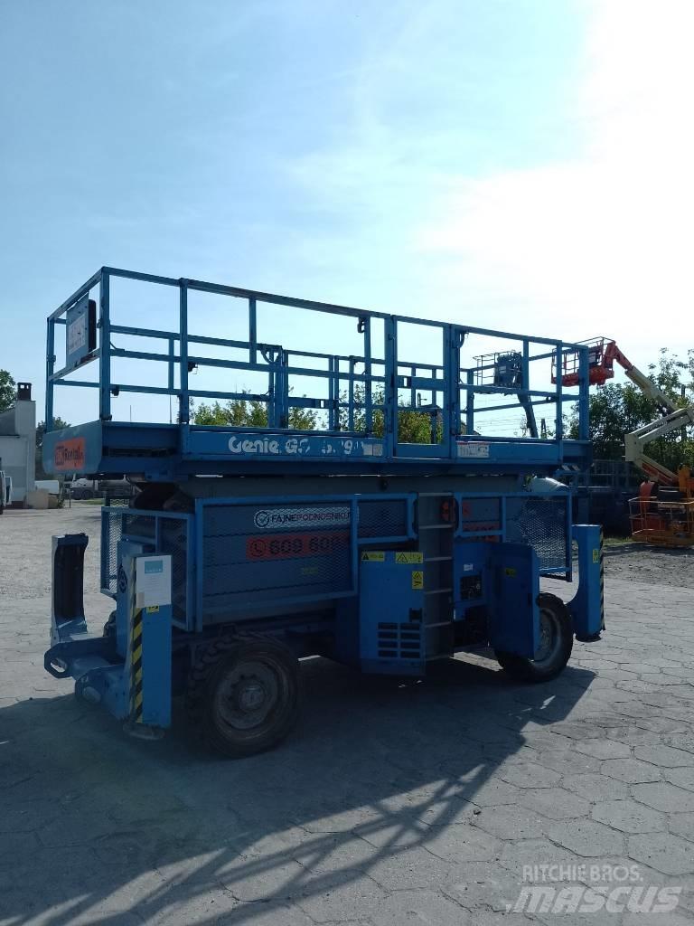 Genie 5390 Nůžková zvedací plošina