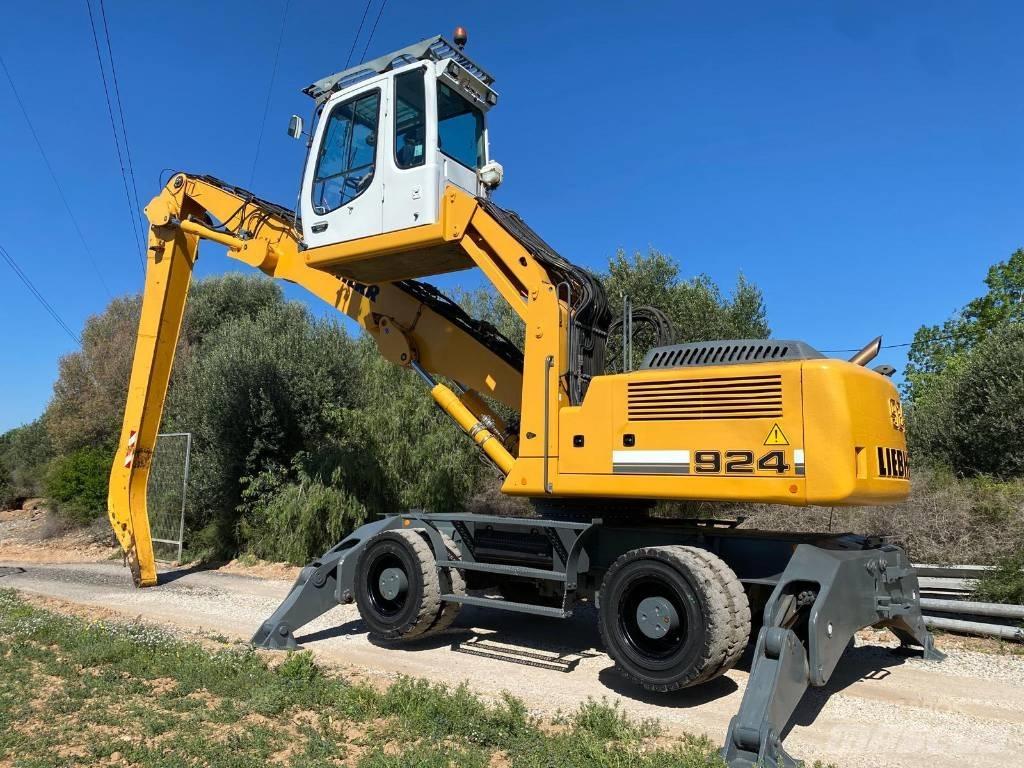 Liebherr A 924 C Stroje pro manipulaci s odpadem