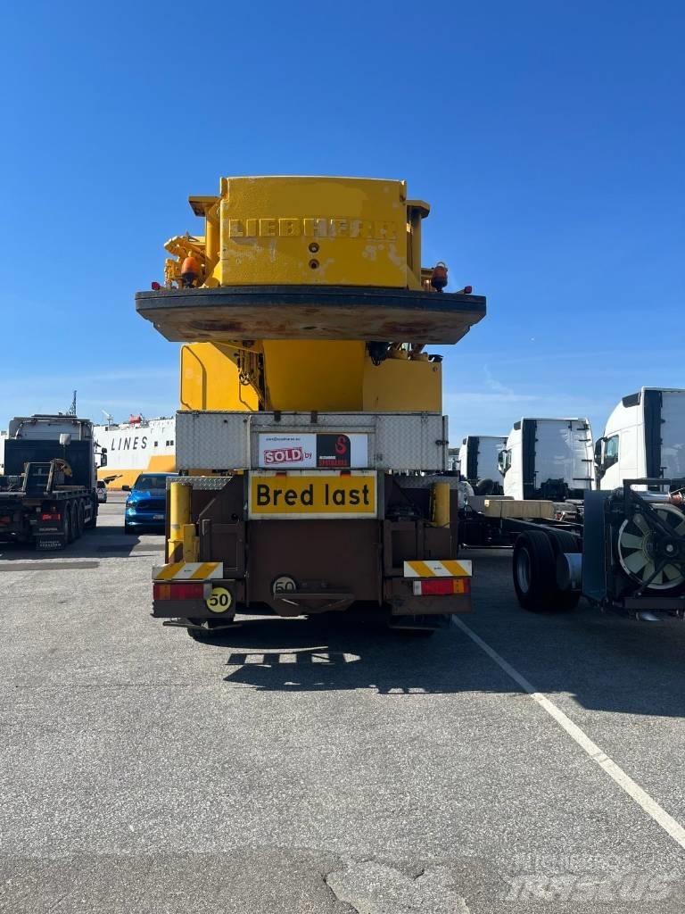 Liebherr LTM 1090-2 Univerzální terénní jeřáby