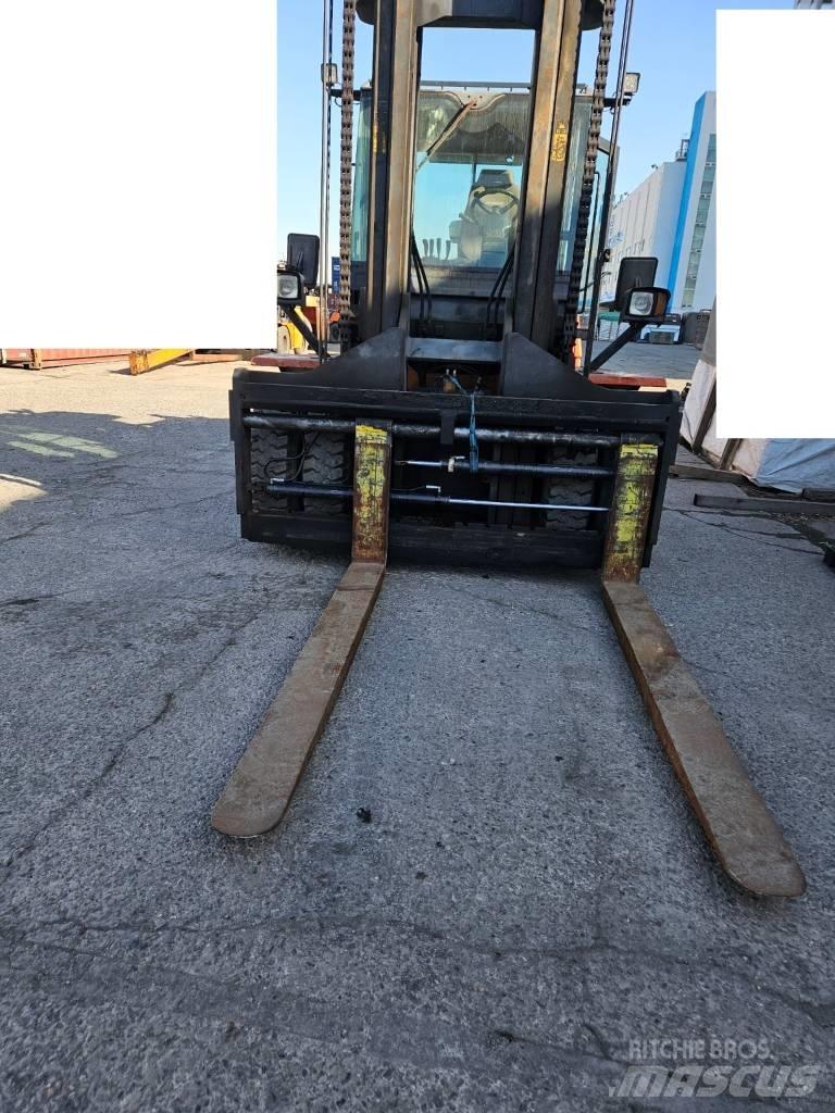 Doosan D 160 S-5 Dieselové vozíky