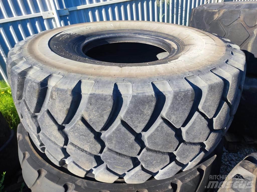  23.5 R25 TYERS Pneumatiky, kola a ráfky