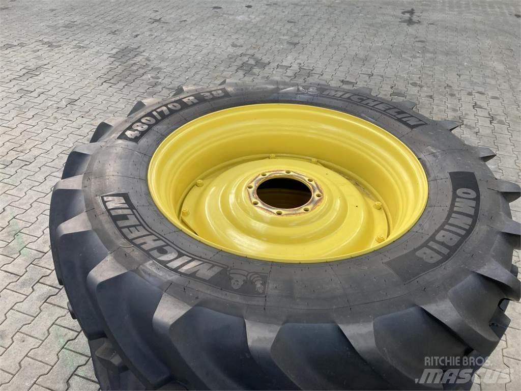 Michelin 480/70R38 Pneumatiky, kola a ráfky