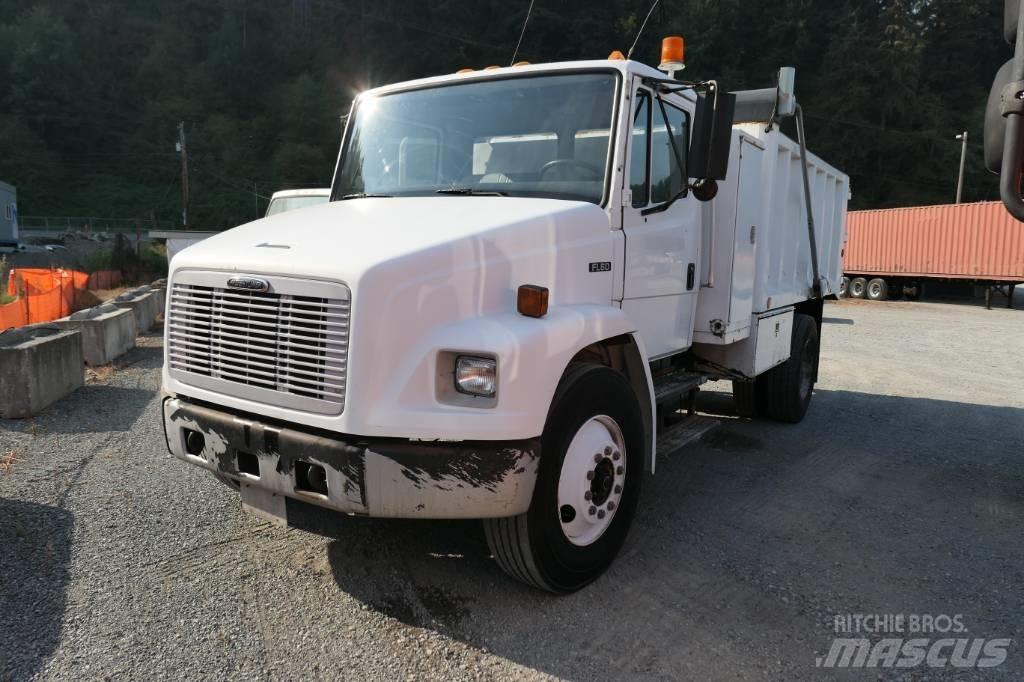 Freightliner FL 60 Sklápěče