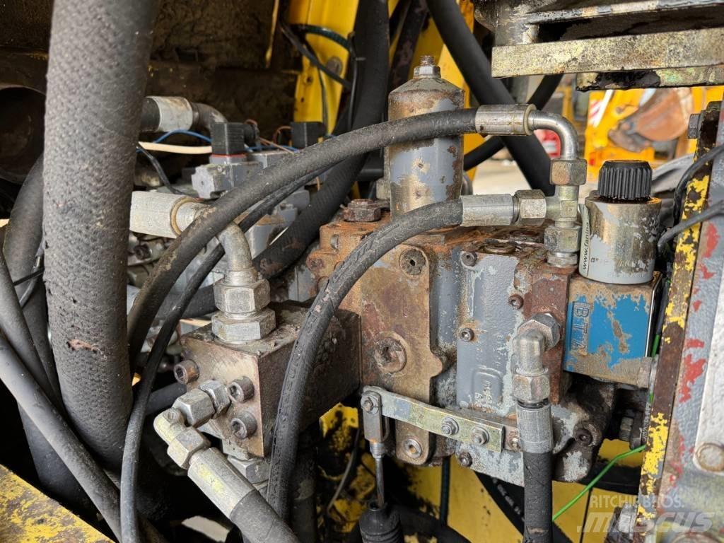 Bomag BW 217 P D Tahačové válce