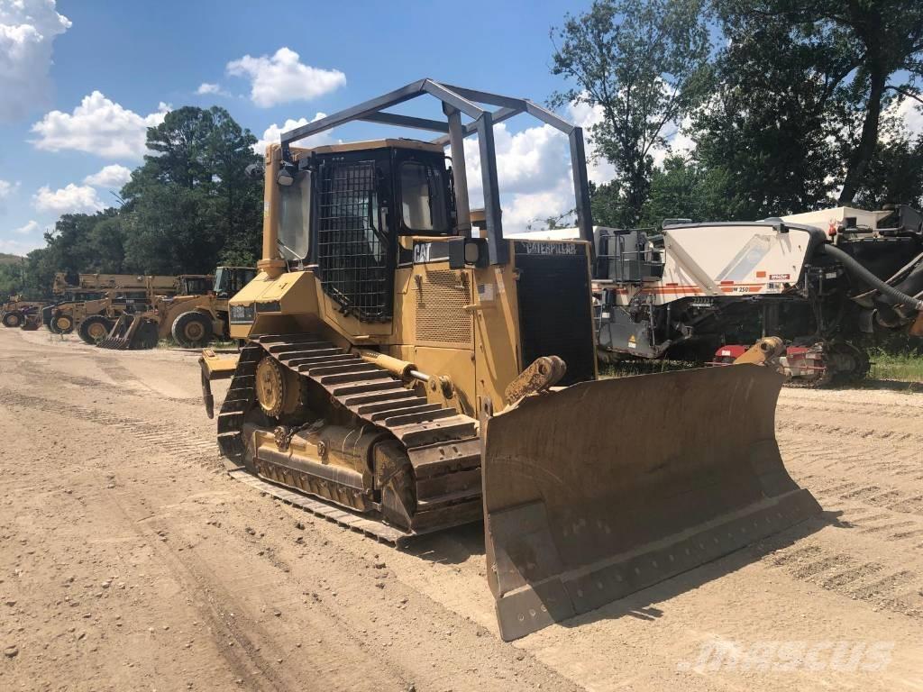 CAT D 5 M XL Pásové dozery