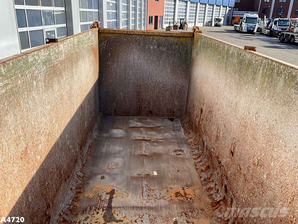  Container 30m³ Obytné kontejnery